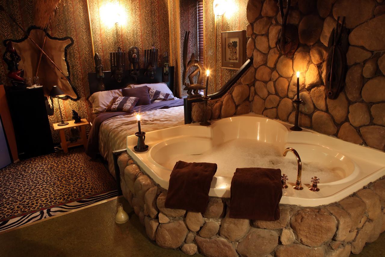 Mariaggi'S Theme Suite Hotel & Spa Γουίνιπεγκ Εξωτερικό φωτογραφία