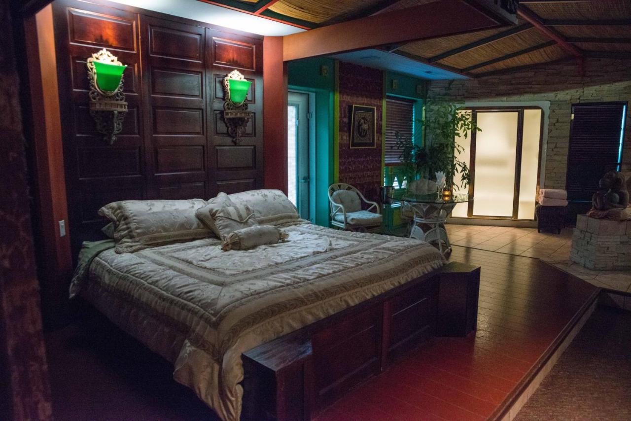 Mariaggi'S Theme Suite Hotel & Spa Γουίνιπεγκ Εξωτερικό φωτογραφία
